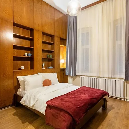 Apartment Historical Flat With A Lovely Sea View In Beyoglu Istanbul