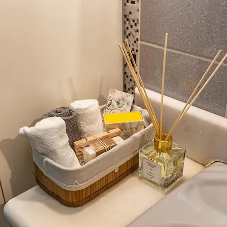 Historical Flat With A Lovely Sea View In Beyoglu Istanbul
